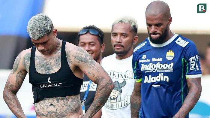 Fokus Evaluasi Persib Belum Bergerak Cari Pemain Baru di Bursa Transfer