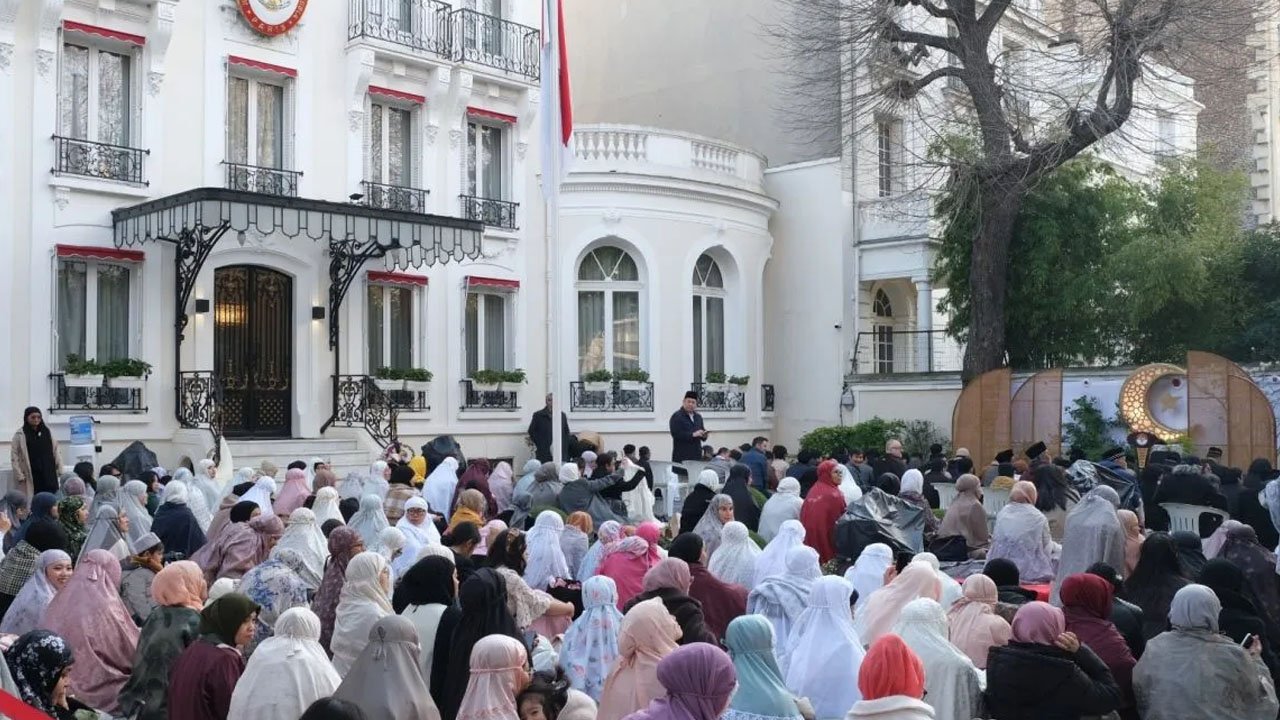 Rayakan Idul Fitri di Paris, Dubes RI Ajak WNI Jaga Harmoni dan Nilai Ramadhan